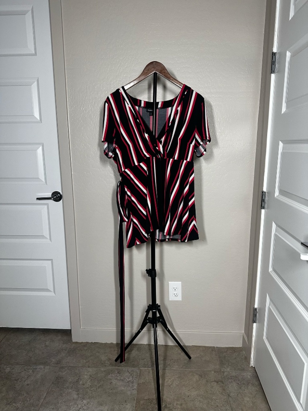 Torrid Black Red & White Striped Wrap Top Size 0 (10/12)